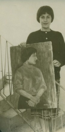 Gaziantep Lisesi’nde okurken İngilizce öğretmeni ve öğretmeninin portresi.