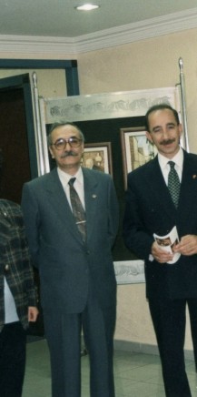 Gaziantep Ticaret Odası salonunda açtığı sergisinde Gaziantep Ticaret Odası Genel Sekreteri Mesut Ölçal ile…